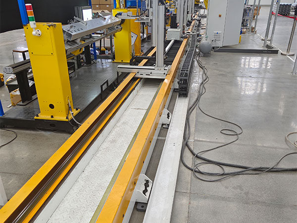 機(jī)器人第七軸如何控制