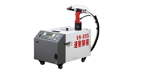 自動拉釘機真的比人工還貴嗎？這么想你就錯了