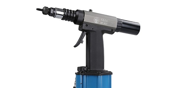 如何延長拉鉚螺母槍使用時(shí)間